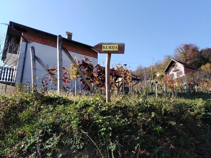 Kurija Inn Hrascina Exterior foto